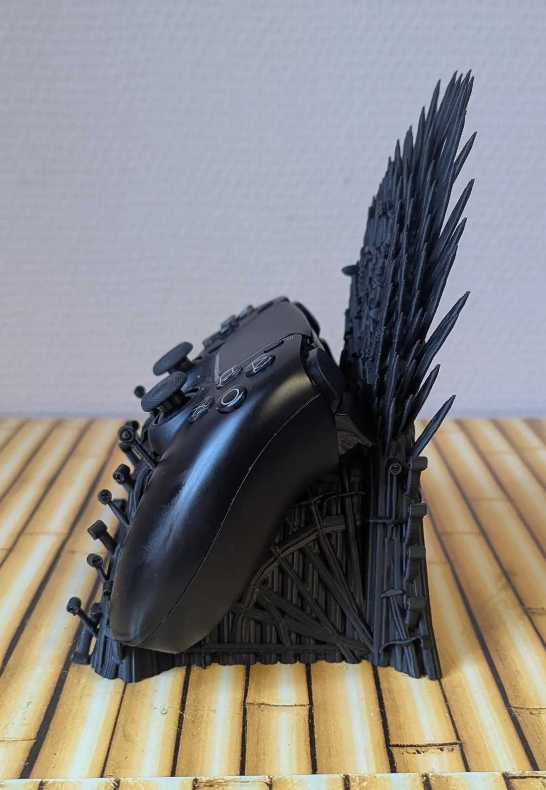 FormaCraft Iron Throne — PS5 Controller Stand
