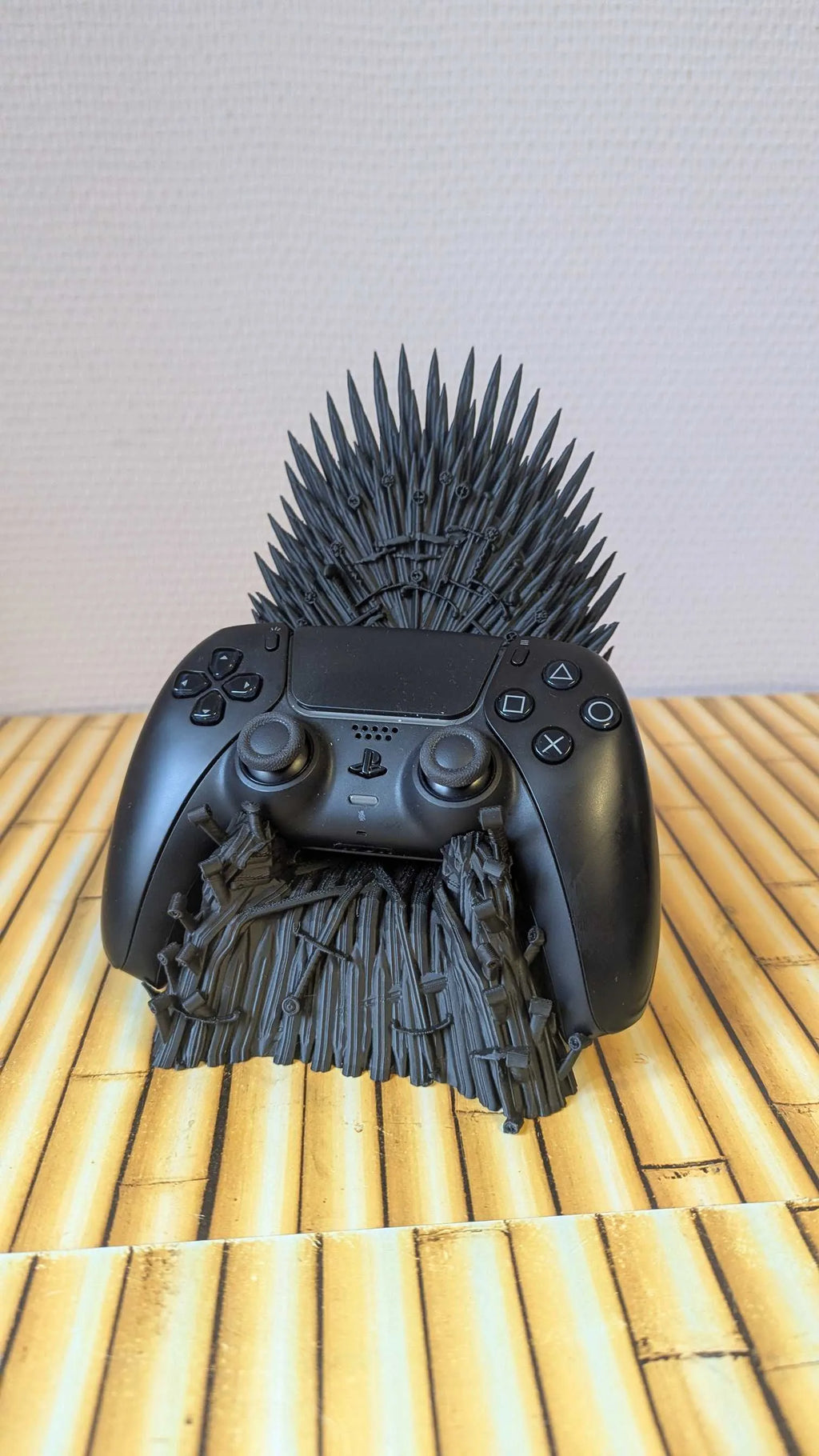 FormaCraft Iron Throne — PS5 Controller Stand