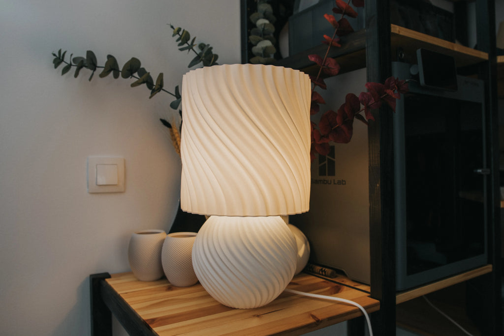 FormaCraft Stoned Lamp — Japandi Wave Table Lamp