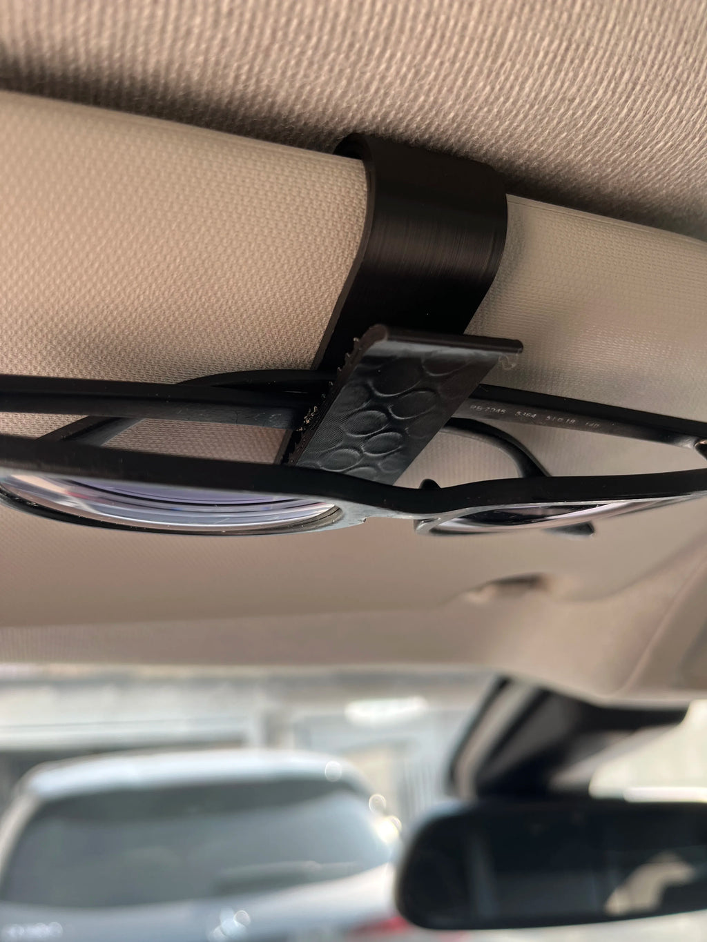 FormaCraft Car Visor Sunglasses Holder
