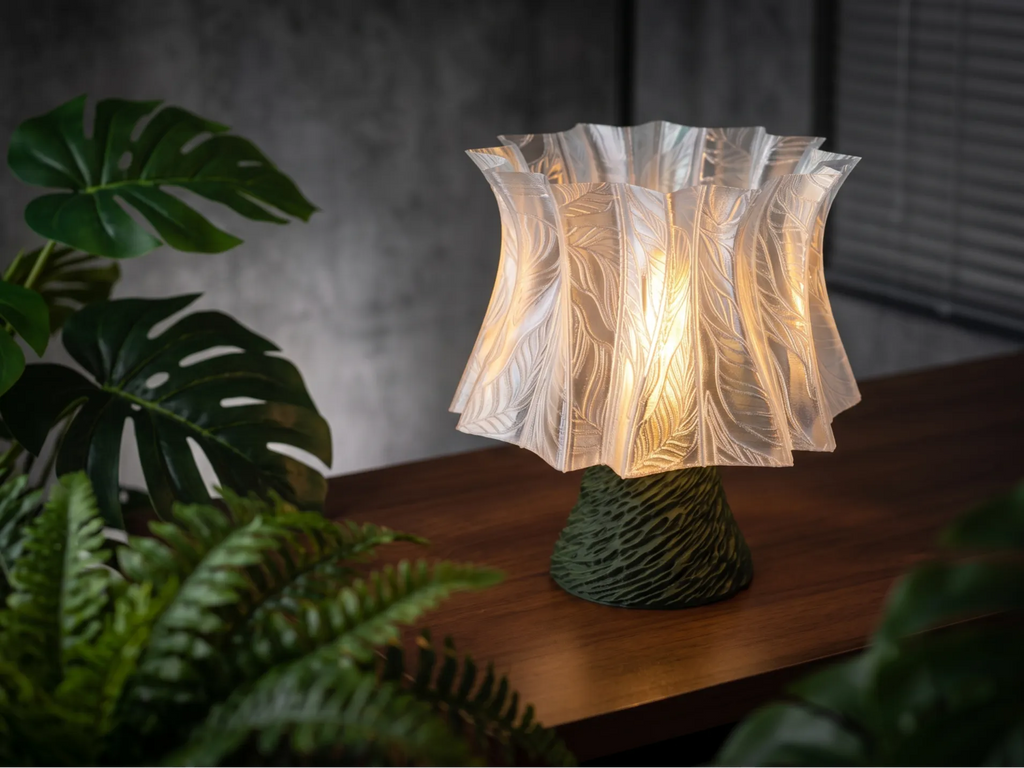 FormaCraft Auremora Petal — Organic Table Lamp
