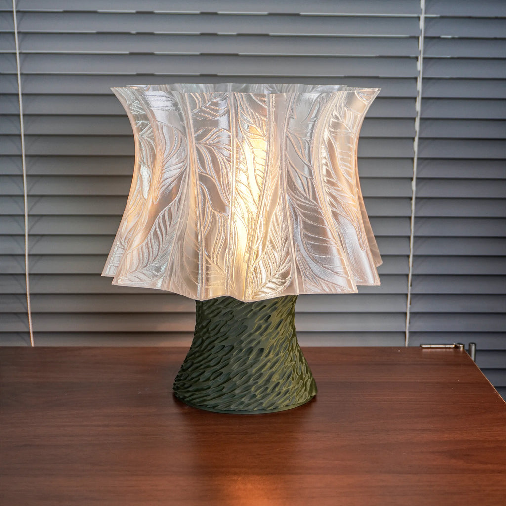 FormaCraft Auremora Petal — Organic Table Lamp