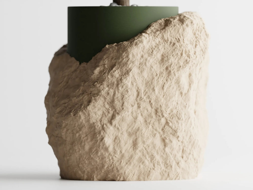 Plant Pot Stratum – Nature Meets Modern Design