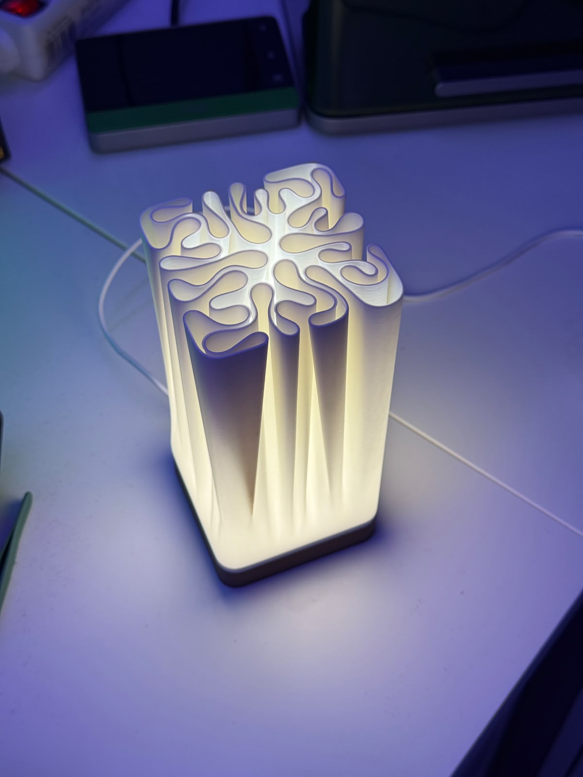 Modern 3D Printed Ambient Lamp | Minimalist Home Decor
